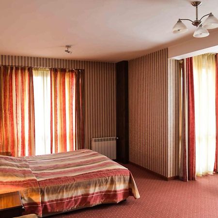 Family Hotel Ivel - Семеен хотел Ивел Банско Экстерьер фото